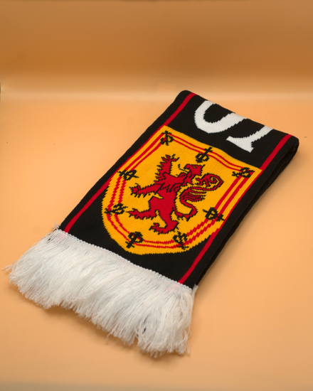 Scotland Scarf – Football and Rugby Fan Scarf with Lion Rampant