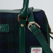 Islander® The Medium Duffel Bag