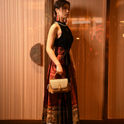 Islander® The Melrose Crossbody