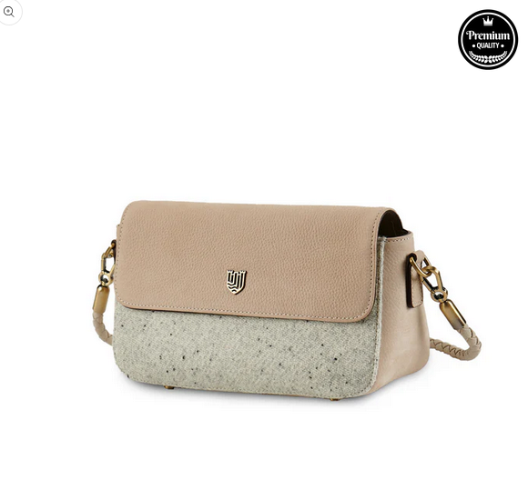 Islander® The Caithness Clutch